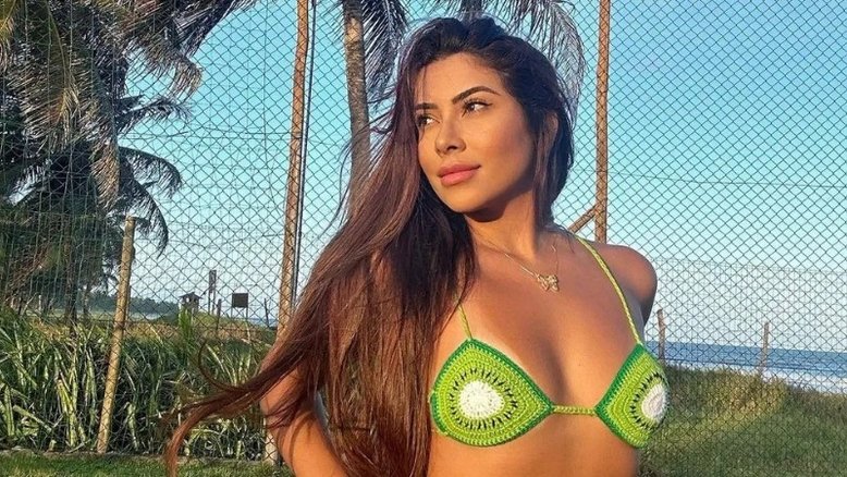 Influenciadora relembra 'piriri' em encontro após término de namoro