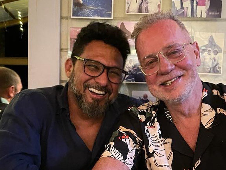Luiz Fernando Guimarães faz declaração apaixonada ao marido: 'Meu moreno lindo' 20 Luiz Fernando Guimarães faz declaração apaixonada ao marido: 'Meu moreno lindo'