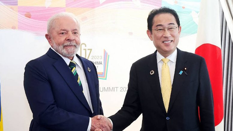 Japão promete isentar turistas brasileiros de visto