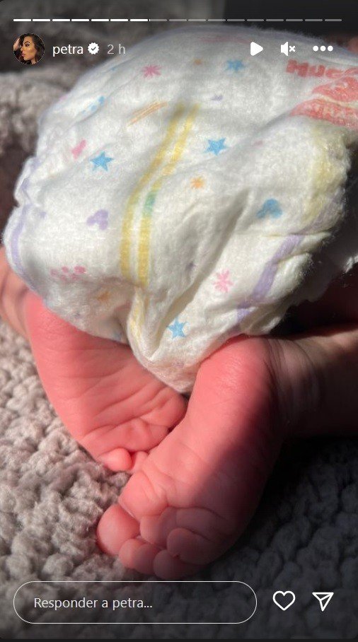Petra Mattar apresenta bastidores do ensaio newborn do filho, Makai: ‘Morrer de amores' 10 Petra Mattar apresenta bastidores do ensaio newborn de seu primogênito: ‘Morrer de amores'