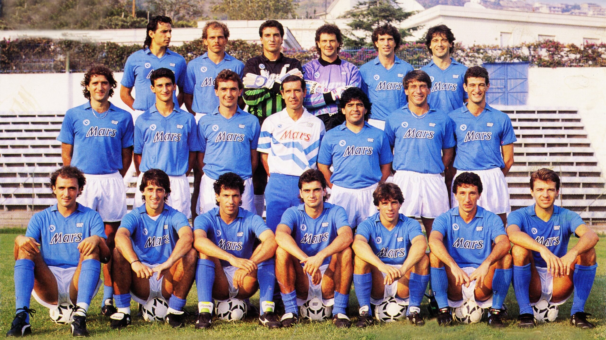 Napoli pode confirmar seu terceiro Scudetto após 33 anos da última conquista; relembre os títulos 4 Napoli pode confirmar seu terceiro Scudetto após 33 anos da última conquista; relembre os títulos