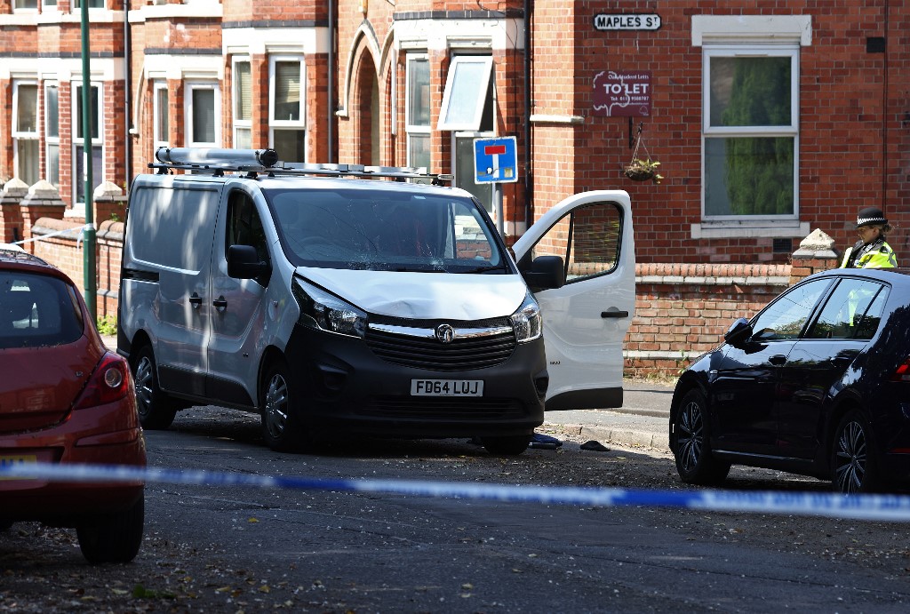 Três pessoas foram assassinadas em um "incidente trágico e espantoso" em Notttingham