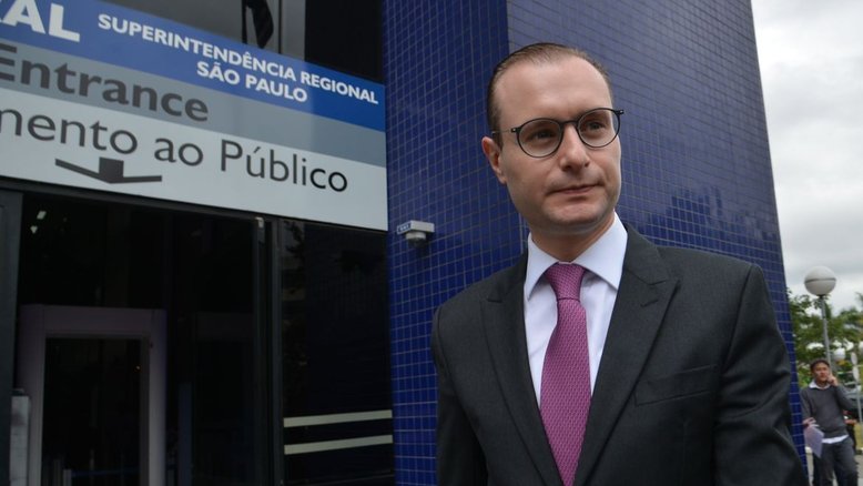 Juiz nega pedidos de Nikolas e Ramagem para suspender indicação de Cristiano Zanin ao STF