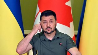 O presidente da Ucrânia, Volodimir Zelensky, em coletiva de imprensa em Kiev, em 10 de junho de 2023 - AFP
