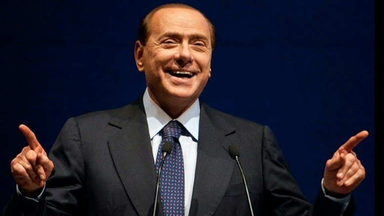 Itália se prepara para dar último adeus a Berlusconi