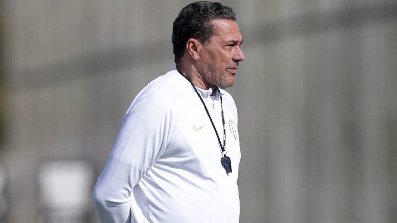 Corinthians encara Grêmio em jogo-chave para ganhar fôlego na luta contra a zona de queda