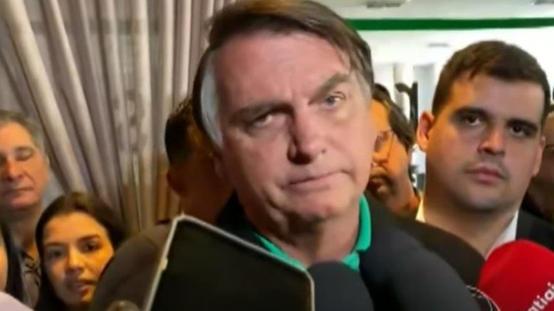 Jair Bolsonaro em entrevista, após o resultado do TSE que o deixa inelegível - Crédito: Reprodução/YouTube CNN