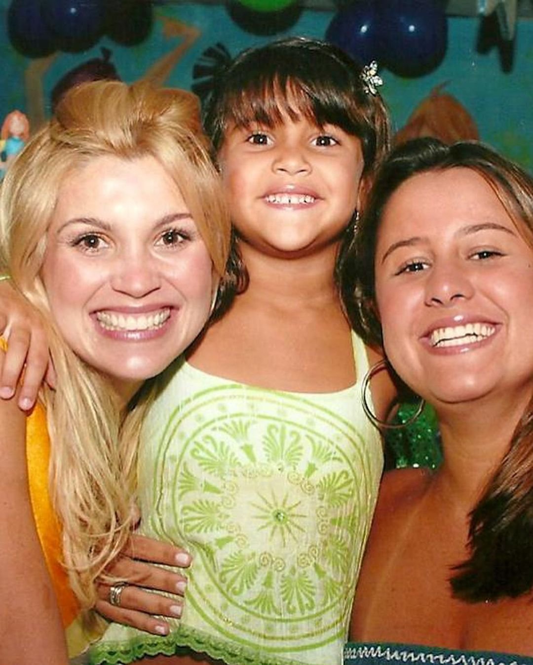 Filha de Flávia Alessandra homenageia irmã, filha de Renata Sorrah: 'Pedaço do papai' 15 Filha de Flávia Alessandra homenageia irmã, filha de Renata Sorrah: 'Pedaço do papai'