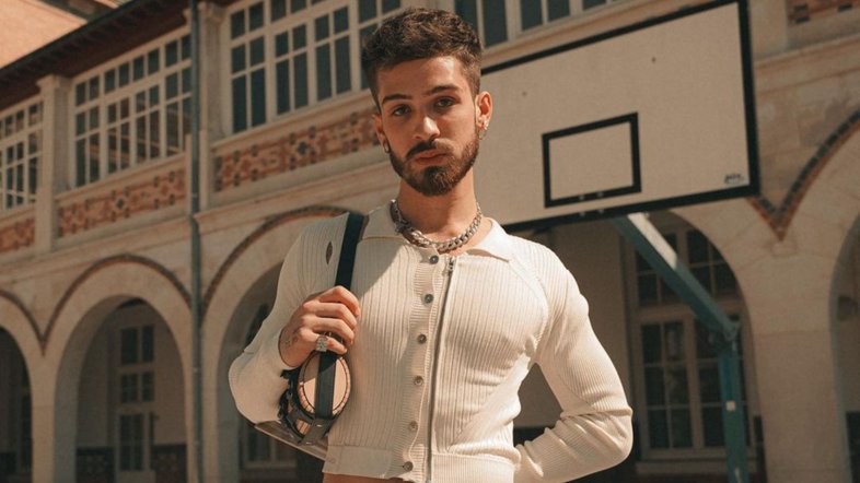 João Guilherme comenta alvoroço na web após posar de cropped: 'Que mundinho'