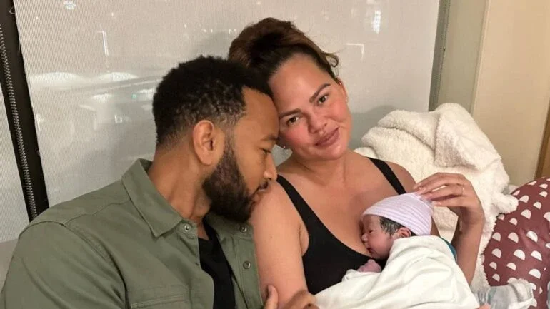 Nasce Wren, 4º filho de Chrissy Teigen e John Legend