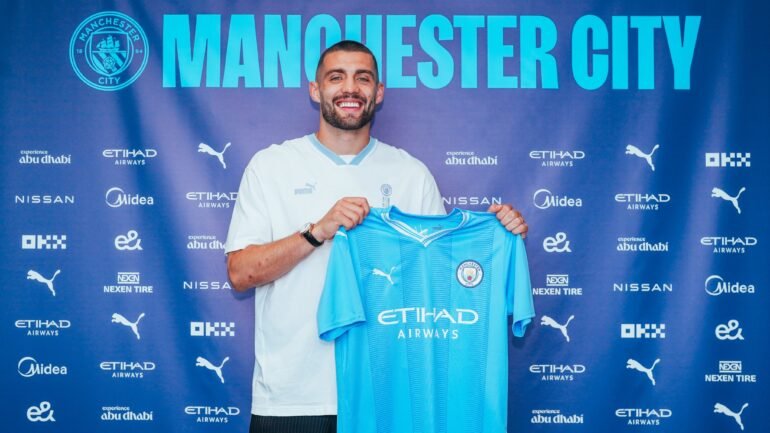 Reprodução/Twitter @ManCity