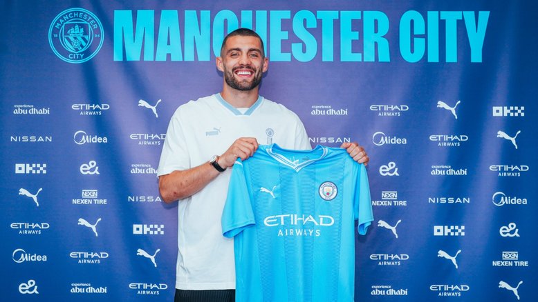 Reprodução/Twitter @ManCity