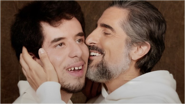 Marcos Mion homenageia o primogênito, Romeo, pelo aniversário de 18 anos: 'Meu anjo’