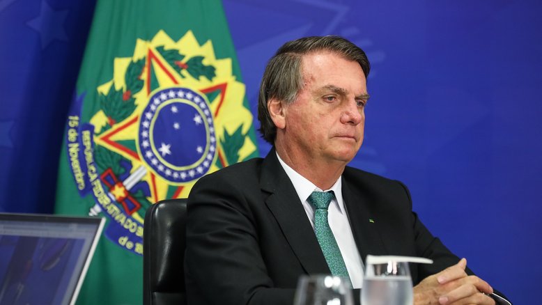 Bolsonaro revisou e pediu mudanças em minuta de golpe, aponta investigação