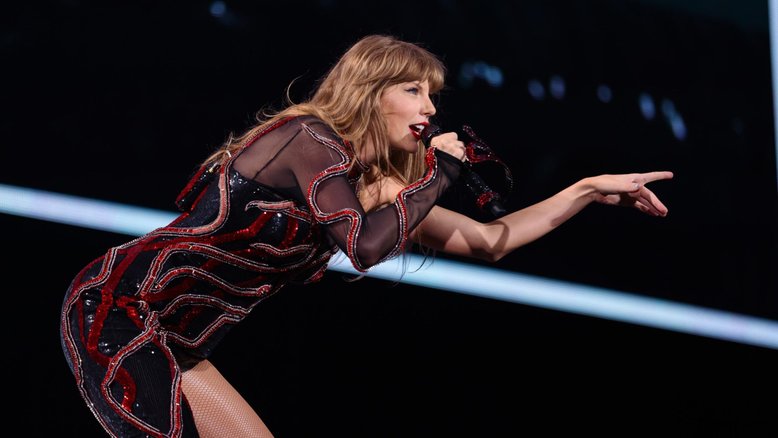 Reprodução/Twitter @taylorswift13