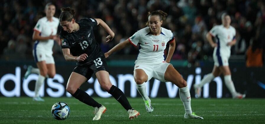 Nova Zelândia venceu a Noruega no jogo de abertura da Copa do Mundo Feminina