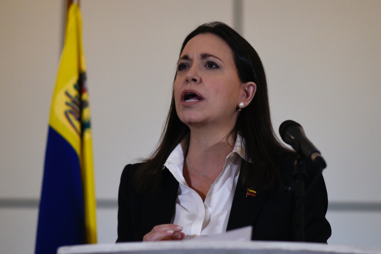 Uruguay y Paraguay critican la inhabilitación del candidato opositor de Venezuela