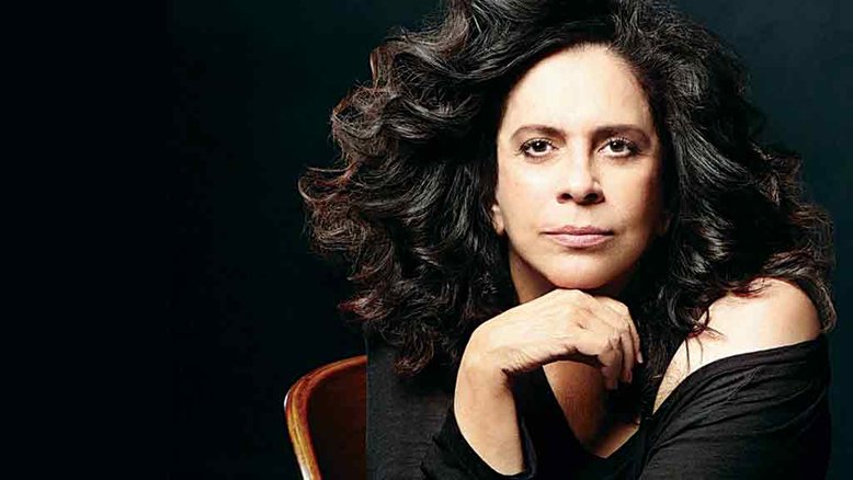 Gal Costa tinha câncer de cabeça e pescoço, e morreu de infarto fulminante, diz certidão de óbito