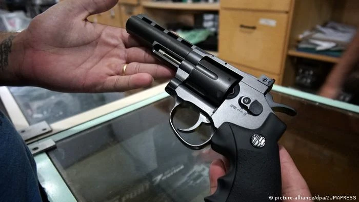 O que muda com o decreto de Lula sobre armas