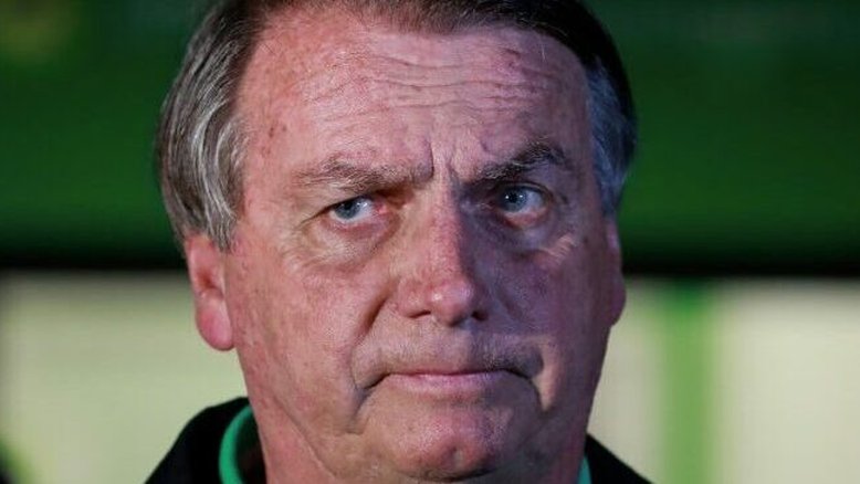 Defesa de Bolsonaro diz que origem de R$ 17 milhões recebidos via Pix é ‘absolutamente lícita’