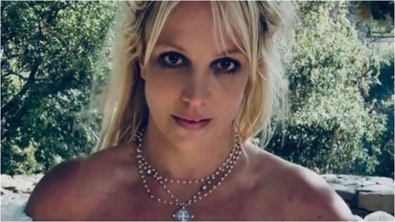 Pai de Britney Spears tem perna amputada após grave infecção, diz site