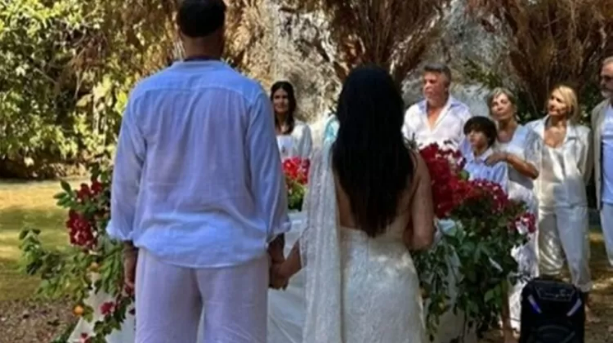 Cleo e Leandro D'Lucca se casam pela terceira vez; confira