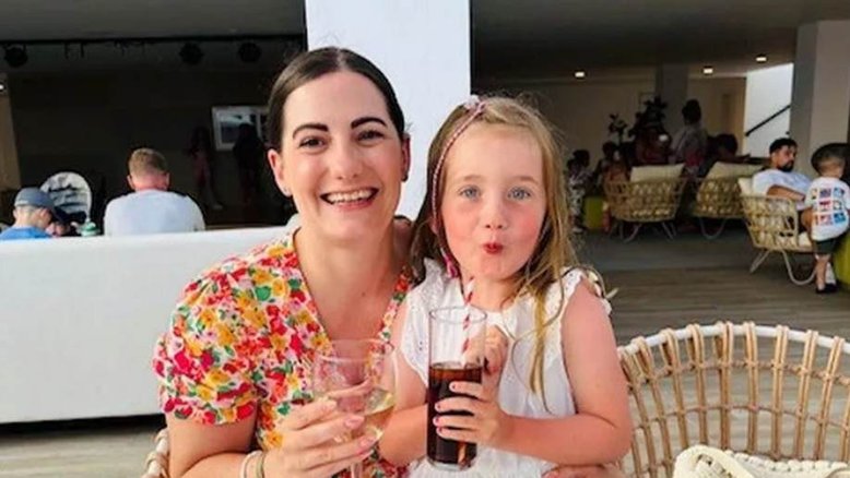 Mulher engravida por meio de doação de esperma e decide 'retribuir' doando óvulos