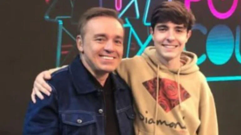 Filho de Gugu revela vontade de seguir carreira do pai: 