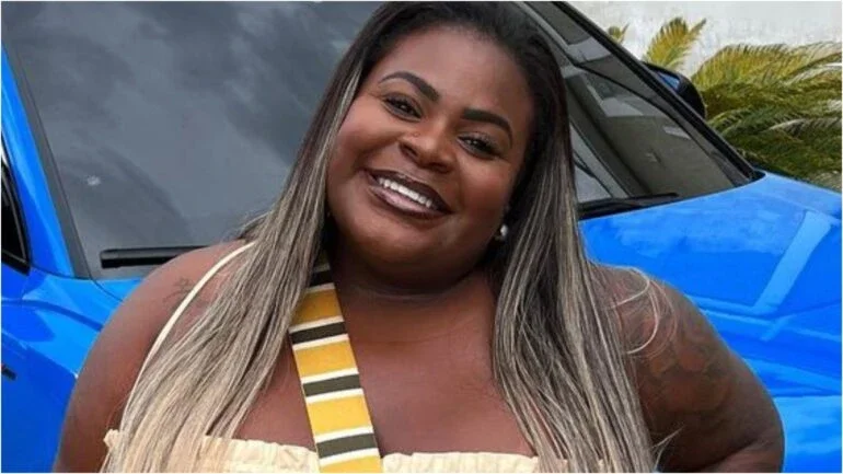 Jojo Todynho apresenta futuro escritório de advocacia e exibe decoração inusitada