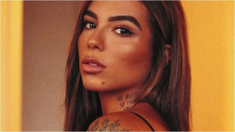 Petra Mattar retoma produção para plataforma de conteúdo adulto após gestação