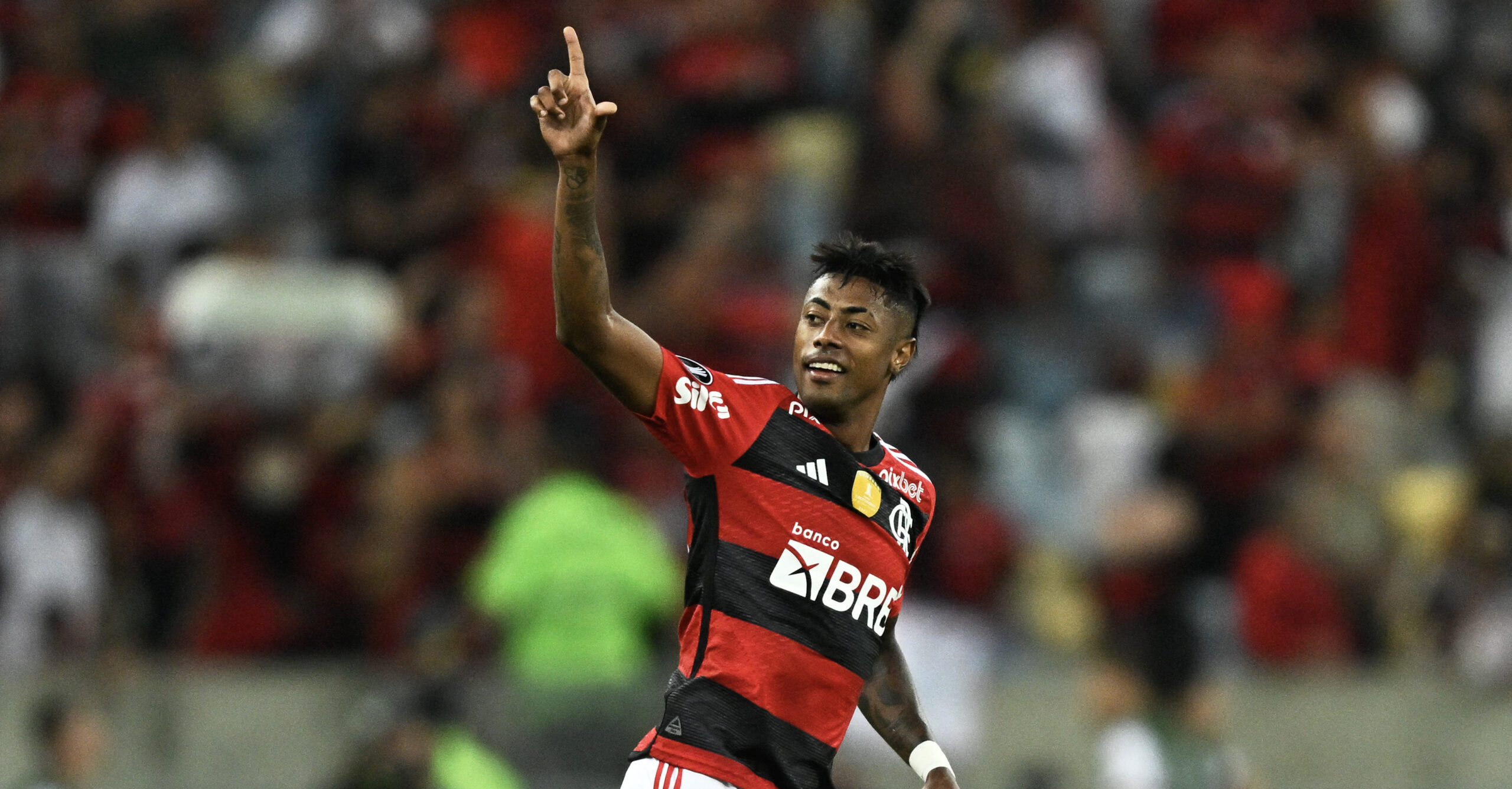 Bruno Henrique marca e dá vantagem mínima ao Flamengo sobre o Olimpia na Libertadores