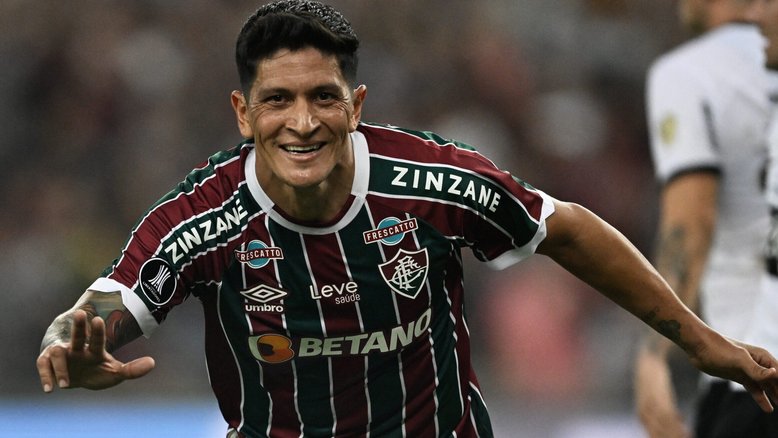 Fluminense vai embalado pela vaga na final da Libertadores para pegar o instável líder Botafogo