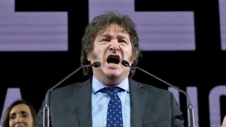 Candidato à presidência da Argentina, Javier Milei pede desculpas por ataques contra Papa