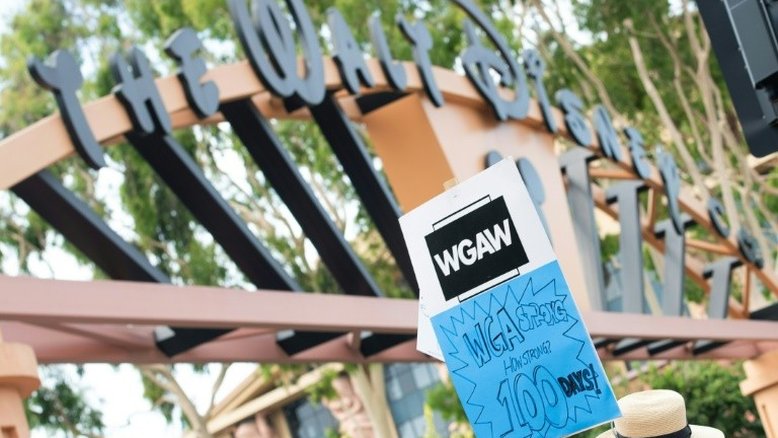 Greve dos roteiristas de Hollywood completa 100 días