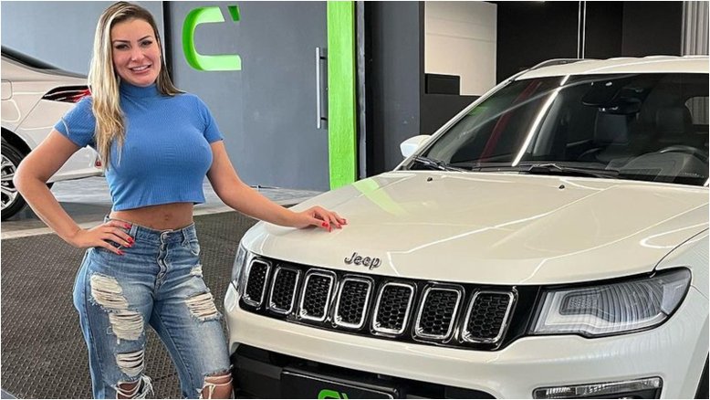 Andressa Urach compra carrão de luxo de R$ 180 mil: 'Me dando de presente essa belezinha’