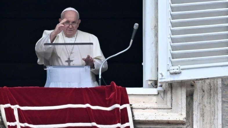 Papa Francisco sugere possíveis bênçãos para uniões do mesmo sexo