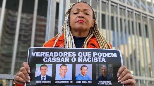 Campanha pela cassação do vereador Camilo Cristófaro em São Paulo