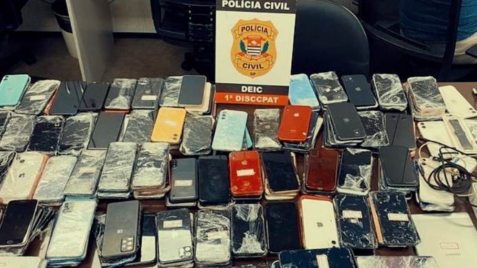 Polícia prende homem com mais de 300 celulares no centro de SP : 'O maior receptor do país'