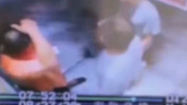 Vídeo: elevador de prédio despenca na China e deixa três pessoas feridas