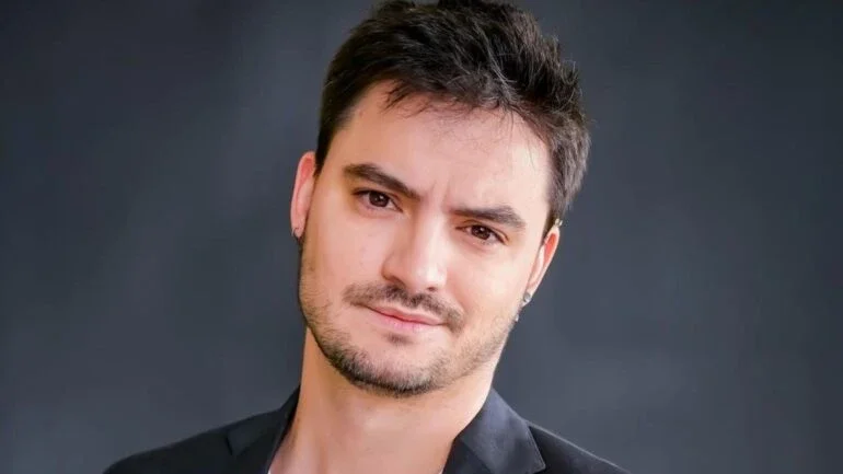 Felipe Neto