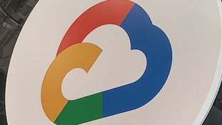 Google mantém plano de investir fortuna em IA e nuvem