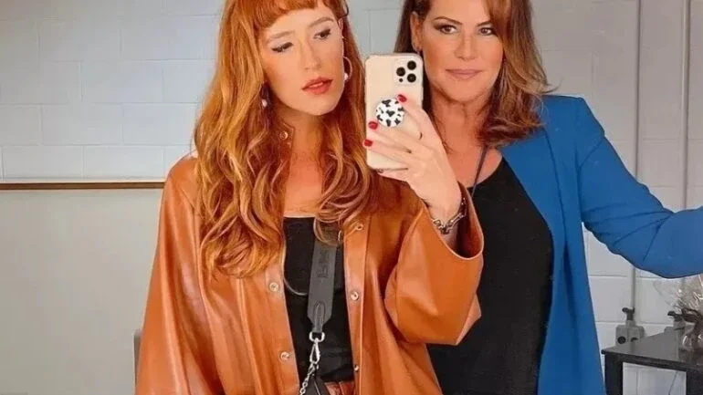Filha de Renata Ceribelli revela importância da mãe em sua formação sexual