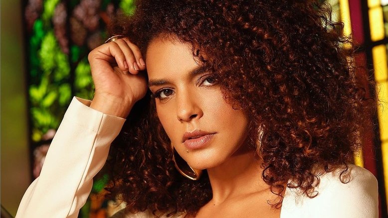 Atriz Kizi Vaz