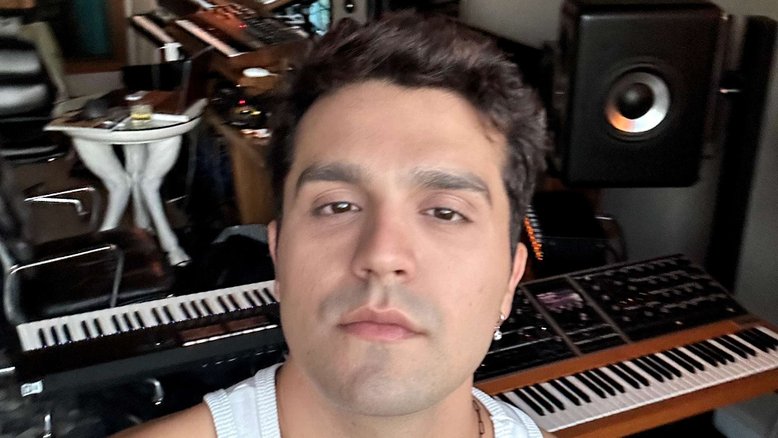 Luan Santana grava nos EUA com produtor de Michael Jackson e Beyoncé