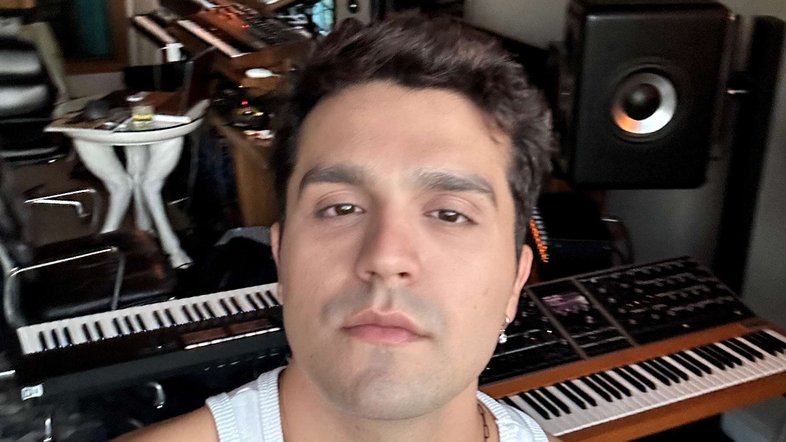 Luan Santana grava nos EUA com produtor de Michael Jackson e Beyoncé