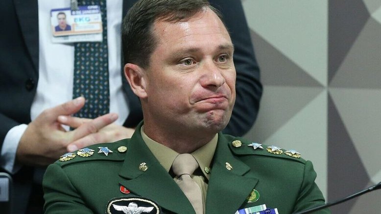 Bolsonaro consultou militares sobre golpe após vitória de Lula, diz Cid, em delação