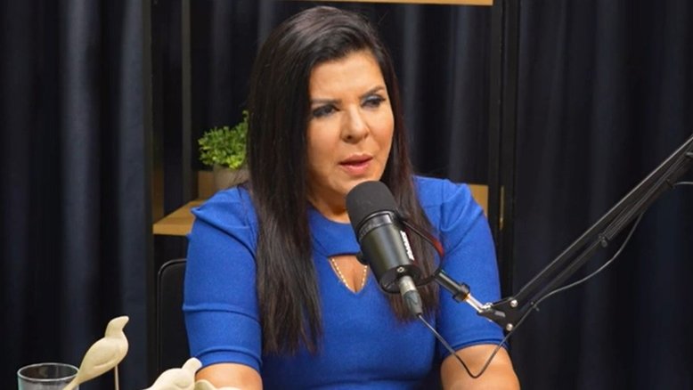 Mara Maravilha diz que é a favor do voto impresso e respeita o governo Lula