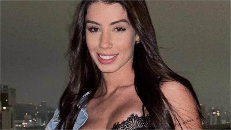 Maria Lina retoca cirurgia nos seios menos de um ano após colocar prótese