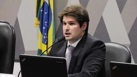 O advogado Henrique de Almeida Ávila