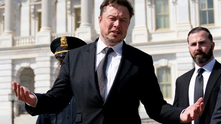 Neuralink: como funciona o chip implantado no cérebro da empresa de Elon Musk